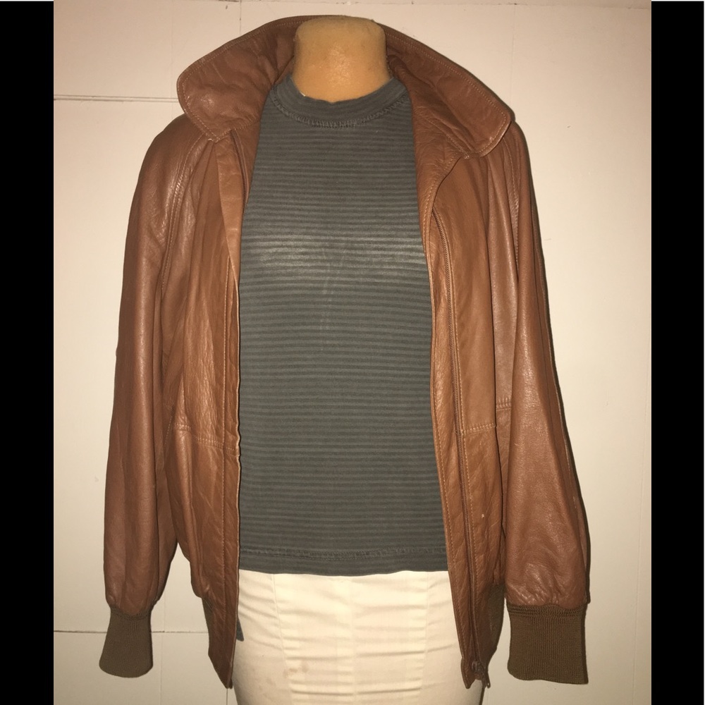 70s 🇮🇹 Vintage Italian leather 🧥 made in Italy